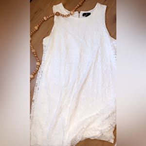 XL Ronni Nicole Women's Petal Lace Dress